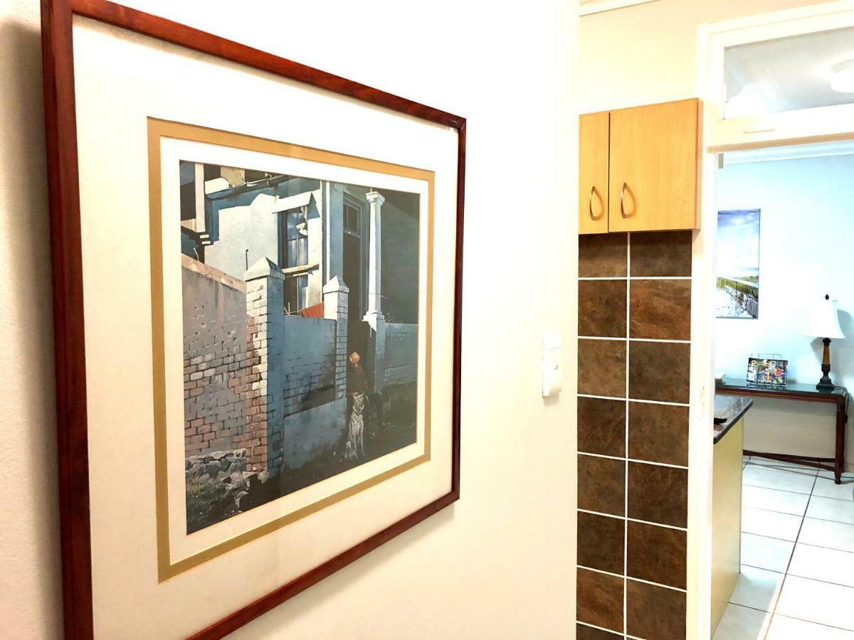 Hightide Apartment Amanzimtoti Extérieur photo